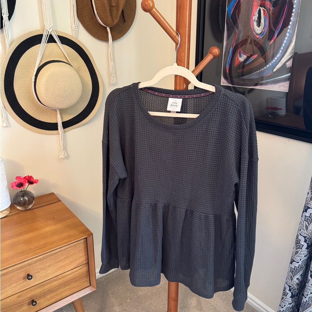 Knox Rose Grey Waffle Knit Peplum Top size large